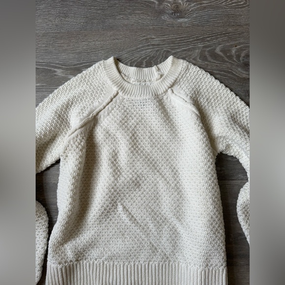 Sweater knit NWOT - Picture 3 of 4